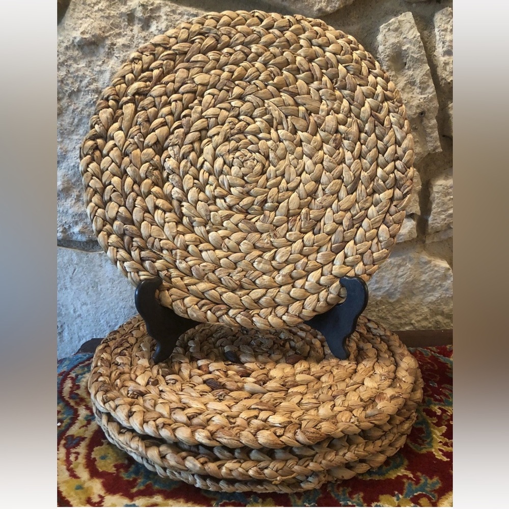 4 Wicker Water Hyacinth‎ Placemats Round Natural Braided 15" Boho